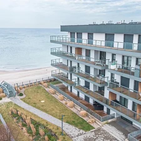 Seaview Plaza דירה