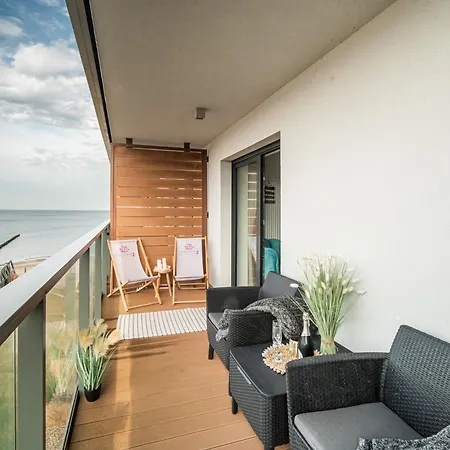 דירה Seaview Plaza